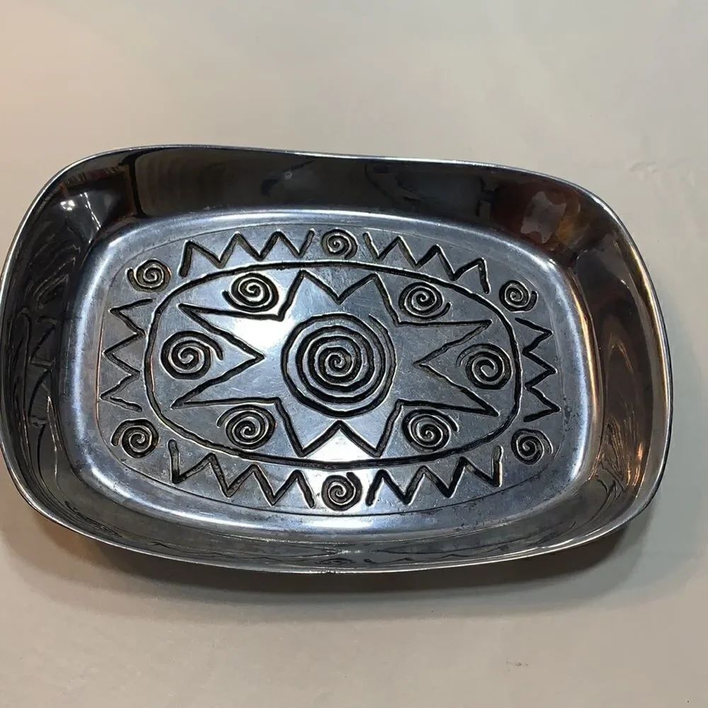 Wilton Pewter Hand Crafted Sun Cooking Serving - Picture 2 of 10